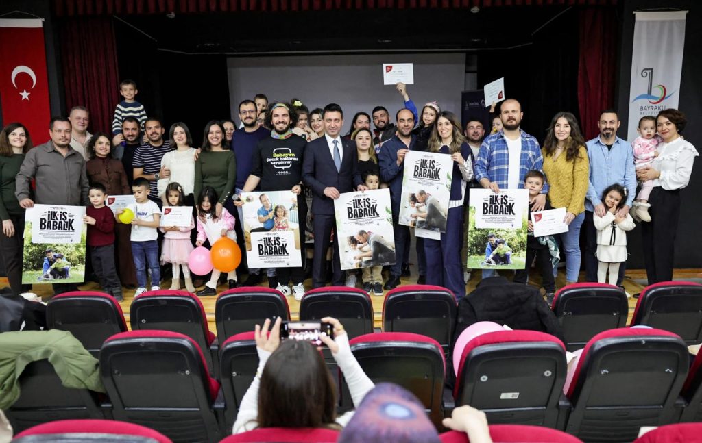 İzmirli babalar “yeni nesil babalığı” öğreniyor