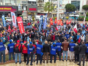 Aliağa’da 1 Mayıs’ta Emekçilerden Ortak Mesaj