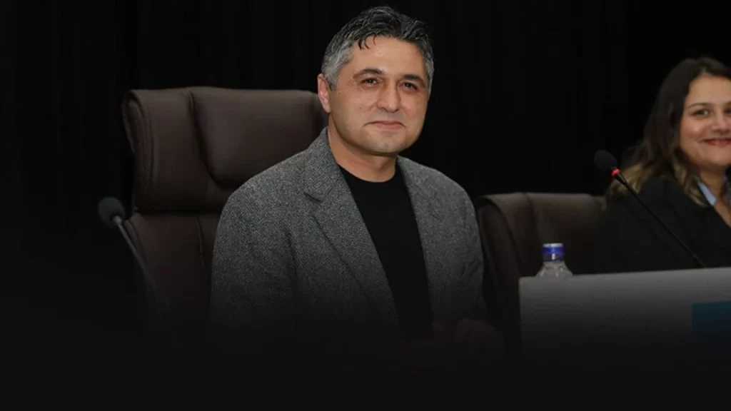 Acar dev projeler için tarih verdi… Biz parka değil yolcu iskelesine, katlı kavşağa proje diyoruz!