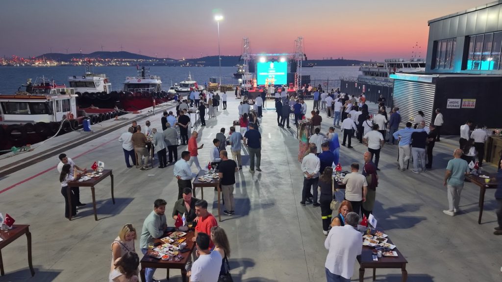 Türk Denizciliğinin 100 Yıllık Gururu Kabotaj Bayramı Aliağa’da Coşkuyla Kutlandı